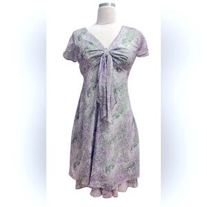 Kathy Roberts Floral 👗V-Neck Dress